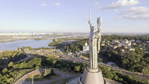 Fotoğraf Kiev uçak üzerinde yapılan