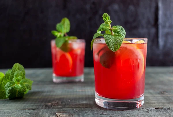 Table Juice Viburnum Berries Mint Ice — Stock Photo, Image