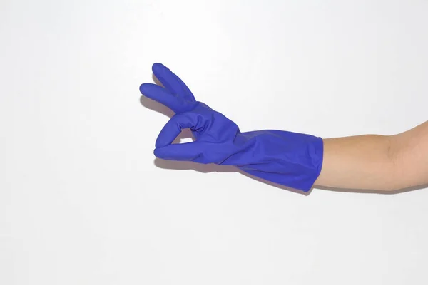Rubberen Handschoenen Worden Gedragen Aan Vrouwelijke Kant Hand Een Witte — Stockfoto