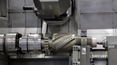 Modern metal işleme tesisi. Robotik metal işleme. Metalurji işletmelerinde modern teknolojiler. Cnc tornalama ve frezeleme.