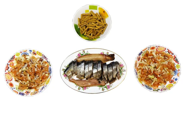 Aperatifler bira keta balık herring ve kraker için — Stok fotoğraf