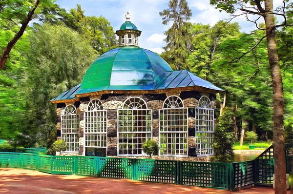 Västra flygfältet i nedre parken i Peterhof — Stockfoto