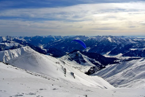 Vista Del Parapente Sobre Las Montañas Gudauri Georgia — Foto de Stock