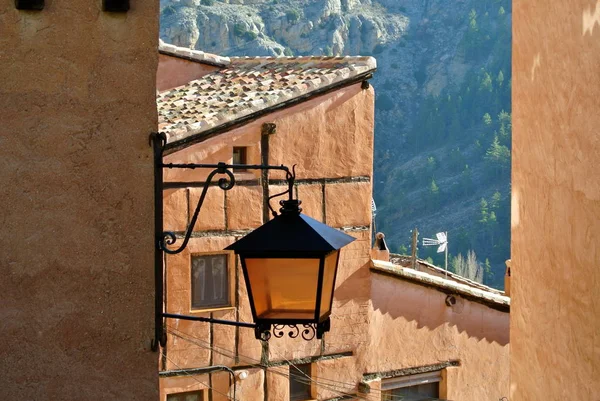 sokak duvar lamba Albarracin, İspanya, yakın çekim 