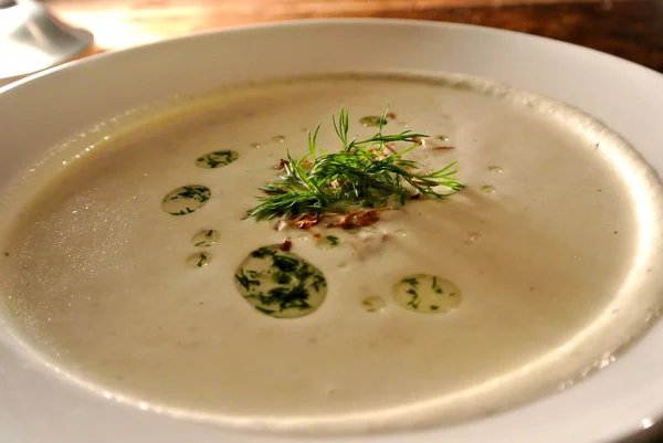 Nahaufnahme Von Matsoni Georgischer Joghurtsuppe — Stockfoto