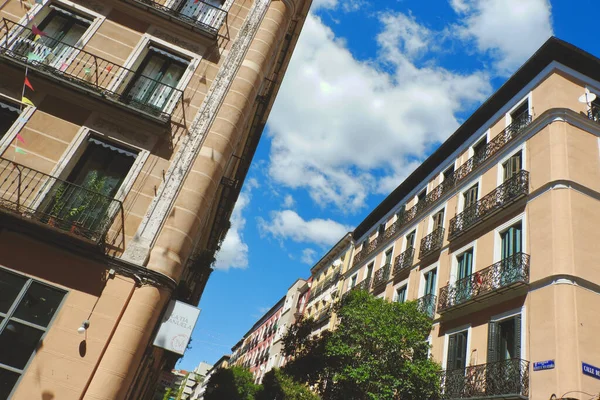 Madrid España Agosto 2020 Paisaje Urbano Del Moderno Barrio Malasana — Foto de Stock