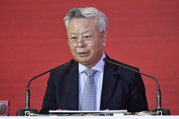 2018 国立総務フォーラム 中国の北京で 2018 日中話すジン Liqun アジアのインフラ投資銀行 Aiib の大統領 — ストック写真
