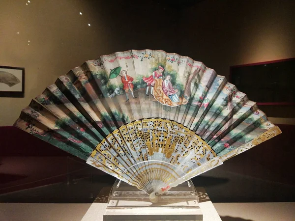 Requintado Que Combina Artesanato Cantonês Gostos Estéticos Ocidentais Exibido Museu — Fotografia de Stock