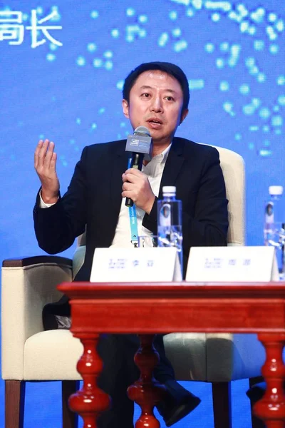 Generální Ředitel Čínského Agregátor Yidianzixun Účastní Fóra Během Světové Internetové — Stock fotografie