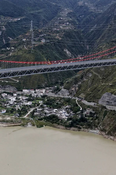 Pont Xingkangte Sur Une Autoroute Reliant Ville Comté Kangding Est — Photo