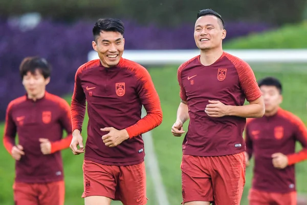 Zheng Zhi Izquierda Gao Lin Compañeros Equipo Selección Nacional Fútbol —  Fotos de Stock