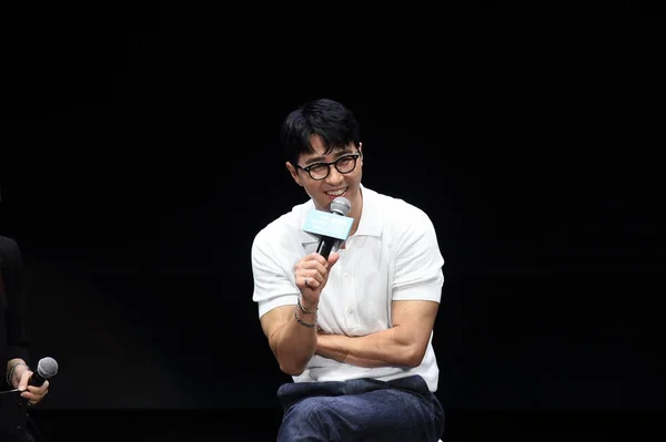 Der Südkoreanische Schauspieler Cha Seung Won Nimmt Einem Fan Treffen — Stockfoto