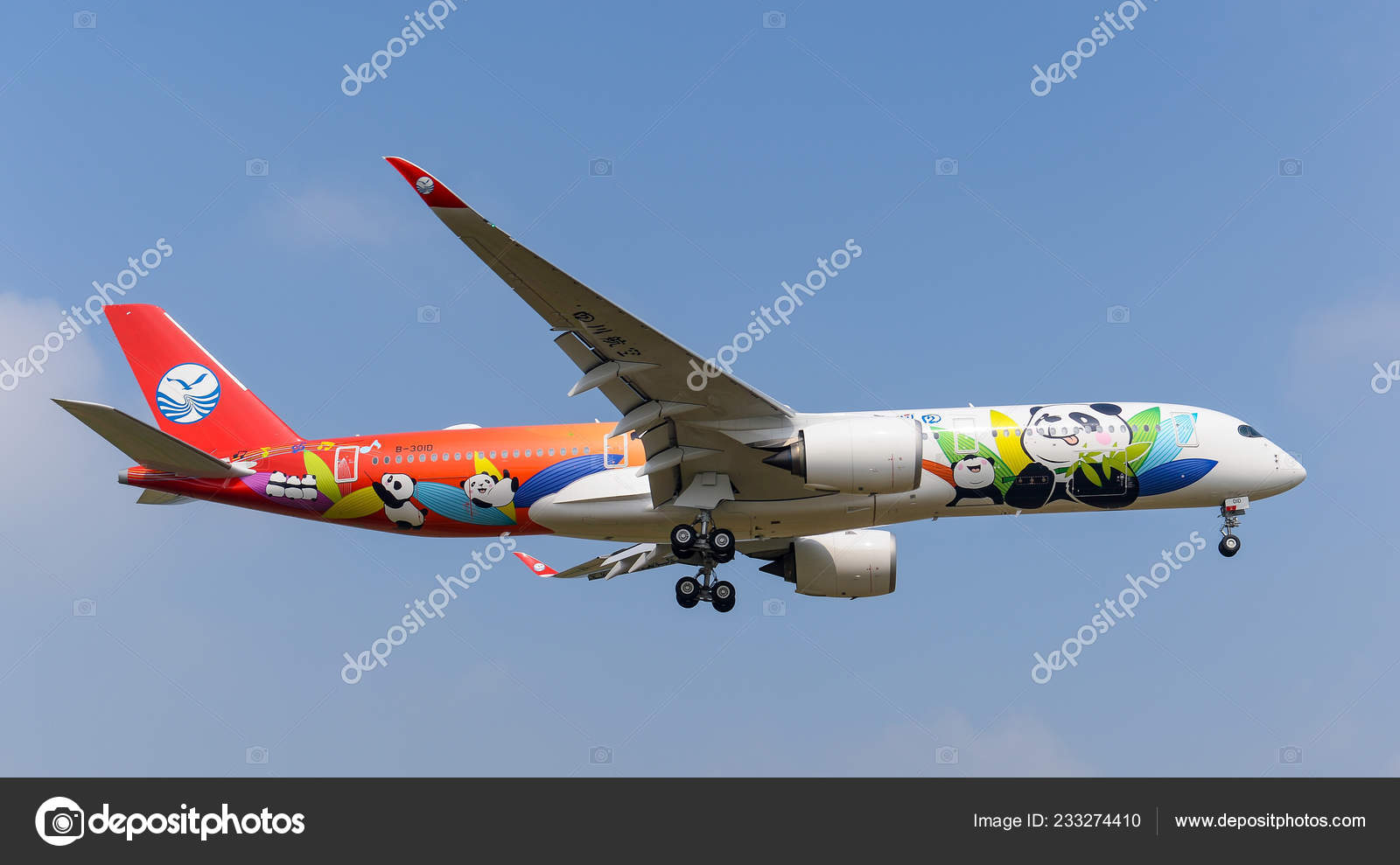 File Airbus A350 Jet Plane Sichuan Airlines Special Panda Themed Stock Editorial Photo C Chinaimages