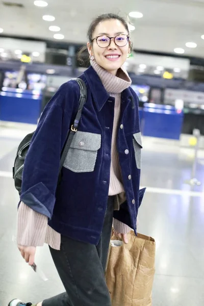 Chinese Supermodel Liu Wen Arriveert Bij Beijing Capital International Airport — Stockfoto