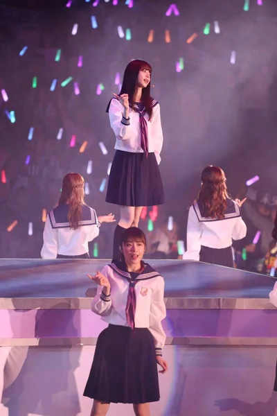 Saito Asuka Nahoře Ostatní Členové Skupiny Idol Japonky Nogizaka46 Provést — Stock fotografie