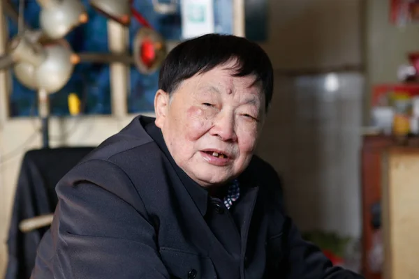 Year Old Barber Chen Youbao Pictured His Barber Shop City — Stock Photo, Image