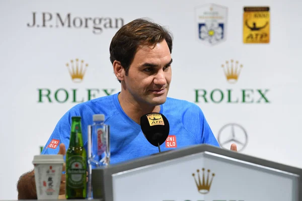 Der Schweizer Tennisstar Roger Federer Nimmt Der Pressekonferenz Zum Rolex — Stockfoto