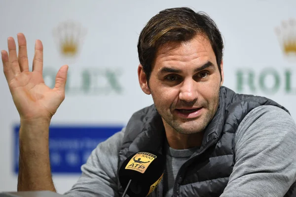 Roger Federer Szwajcarii Uczęszcza Konferencji Prasowej Pokonaniu Kei Nishikori Japonii — Zdjęcie stockowe
