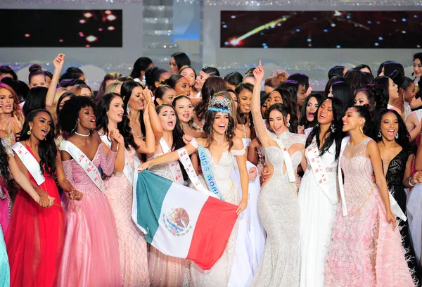 Miss Mexikó Vanessa Ponce Leon Center Miss World Győztese Jeleníti — Stock Fotó