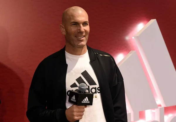 Superstar Treinador Futebol Francês Zinedine Zidane Participa Evento Reunião Fãs — Fotografia de Stock