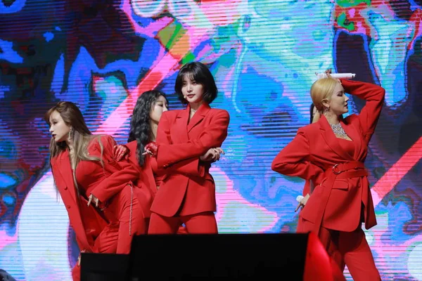 Grupo Chicas Surcoreanas Exid Realiza Durante Escaparate Para Lanzar Nueva —  Fotos de Stock