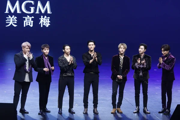 Membros Grupo Masculino Sul Coreano Super Junior Participam Apresentação Seu — Fotografia de Stock