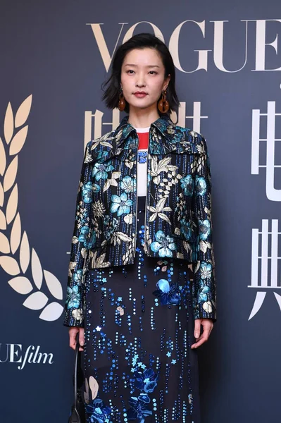 Mannequin Chinois Juan Pose Alors Elle Arrive Sur Tapis Rouge — Photo