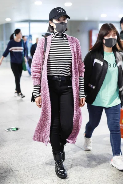 Actrița Chineză Victoria Song Sau Song Qian Ajunge Aeroportul Internațional — Fotografie, imagine de stoc