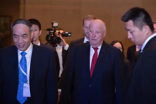 Rey Noruego Harald Centro Asiste Cumbre Empresarial Noruega China 2018 —  Fotos de Stock