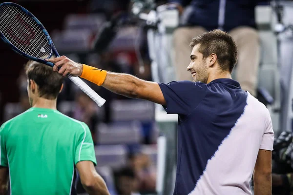 Borna Coric Aus Kroatien Feiert Nach Dem Sieg Über Matthew — Stockfoto