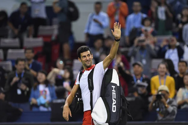 Novak Djokovic Aus Serbien Winkt Als Sich Auf Die Abreise — Stockfoto