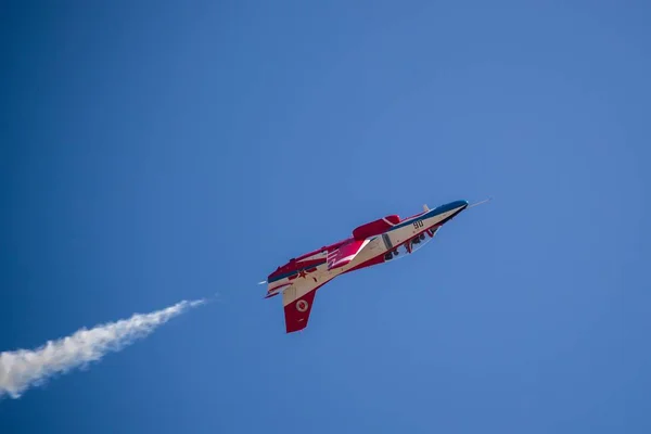 Avión China Del Equipo Aerobático Hongying Que Significa Águila Roja — Foto de Stock