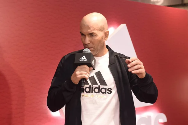 Franse Voetbal Superster Coach Zinedine Zidane Woont Een Ventilator Vergadering — Stockfoto