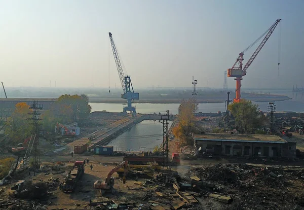 Tianjin Xinhe Shipbuilding Těžkého Průmyslu Ltd 100 Let Staré Loděnice — Stock fotografie