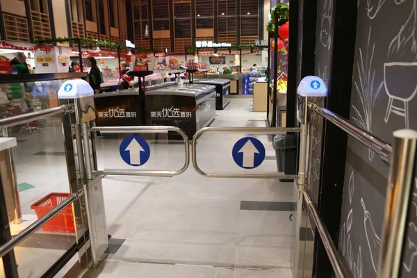 Interior View Van China Eerste Supermarkt Ondersteund Door Kunstmatige Intelligentie — Stockfoto