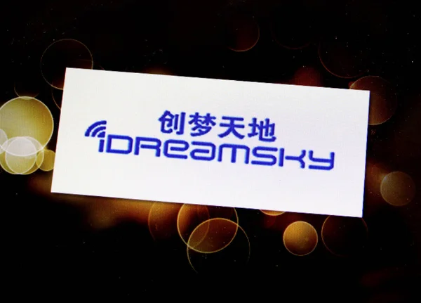 Blick Auf Ein Logo Des Von Tencent Unterstützten Spiele Herausgebers — Stockfoto