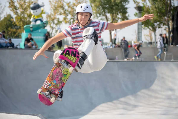 Jugador Compite Partido Final Femenino Durante Campeonato Mundial Skateboarding 2018 — Foto de Stock