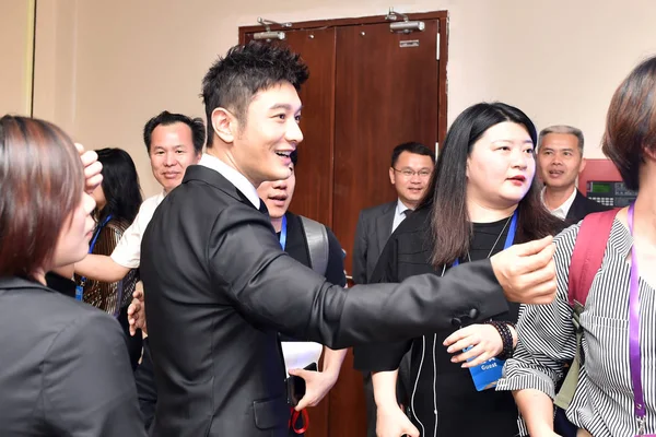 Китайский Певец Актер Хуан Сяомин Принял Участие Пресс Конференции Международного — стоковое фото