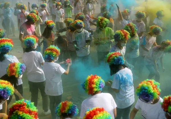 Partecipanti Partecipano All Evento Color Run Tenutosi Nella Contea Autonoma — Foto Stock