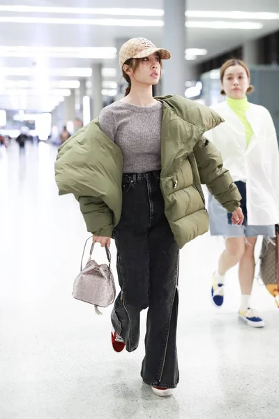 Taiwanesiska Sångerskan Jolin Tsai Anländer Till Shanghai Hongqiao International Flygplatsen — Stockfoto