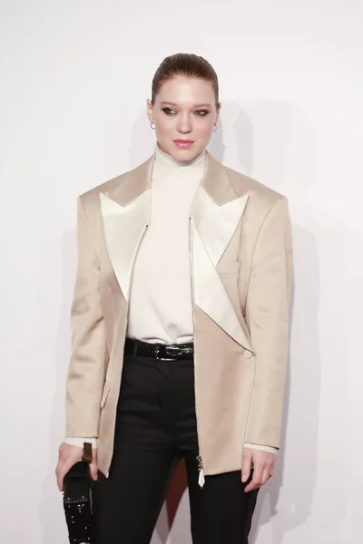 Actriz Francesa Lea Seydoux Posa Mientras Asiste Exposición Louis Vuitton —  Fotos de Stock