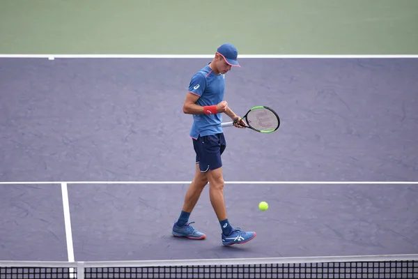 Alex Minaur Austrália Comemora Após Marcar Contra Benoit Paire França — Fotografia de Stock