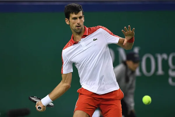 Novak Djokovic Sérvia Retorna Tiro Para Jeremy Chardy França Sua — Fotografia de Stock