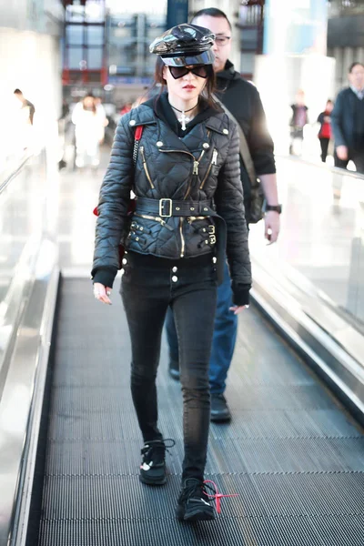 Cantora Atriz Taiwanesa Angela Chang Chega Aeroporto Antes Partida Shanghai — Fotografia de Stock