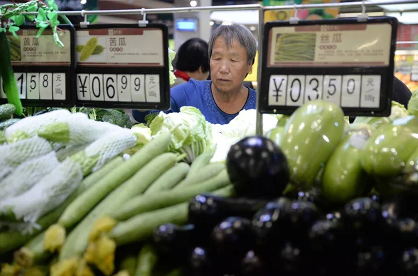 Клієнт Магазини Овочів Супермаркеті Місті Гандан Провінція Хебей Північній Частині — стокове фото