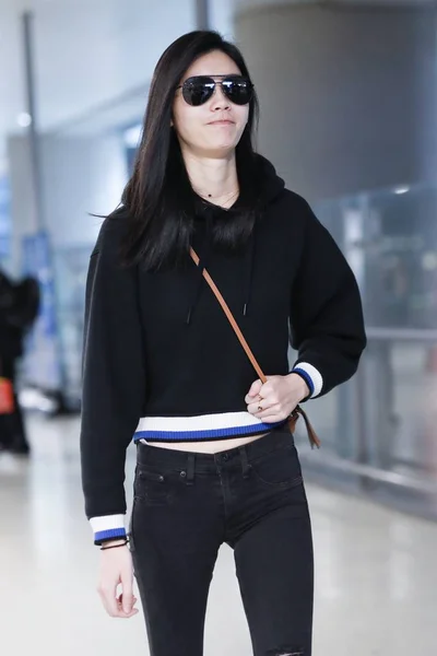 Chinese Model Mengyao Better Known Ming Leaves Terminal Landing Shanghai — Stock Photo, Image