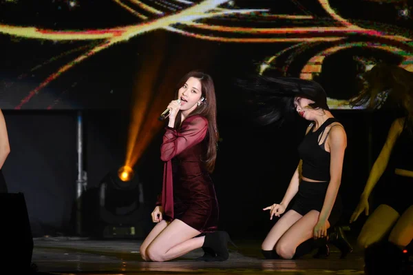 韓国女優 Seo 朱鉉女の子 2018 日台湾の台北でファンミーティング イベント中に実行するグループ 少女時代 のソヒョンとして専門的に知られている — ストック写真