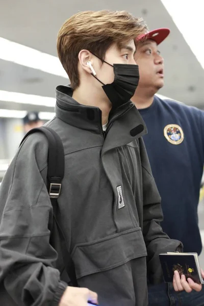 Mark Tuan Boy Band Surcoreana Got7 Llega Aeropuerto Internacional Beijing —  Fotos de Stock