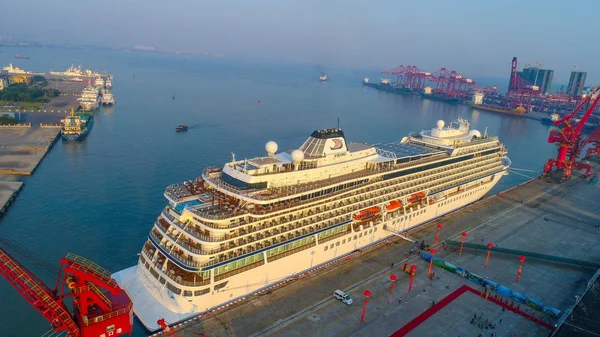 Cruise Ship Viking Orion Docked Port City Haikou First Time — Stock Photo, Image
