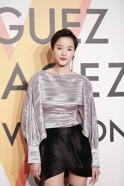 Chinese Model Pei Bei Arrives Louis Vuitton Volez Voguez Voyagez — Stock fotografie